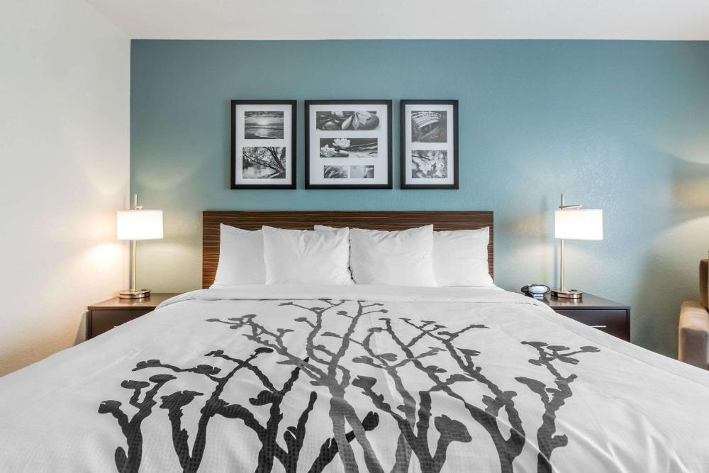 Sleep Inn & Suites West Des Moines near Jordan Creek